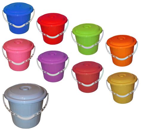 Buckets With Lids