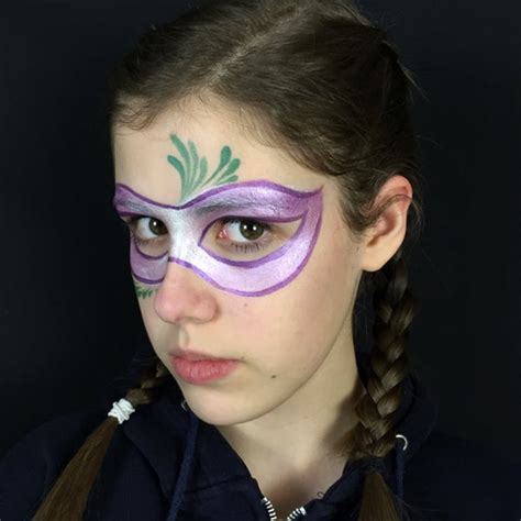 Easy Mardi Gras Mask Tutorial Facepaint Com Easy Mardi Gras Mask Tutorial Facepaint Com