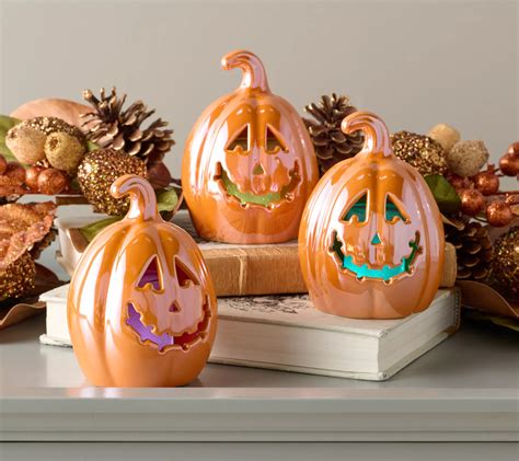 Set Of 3 Illuminated Ceramic Jack O Lanterns By Valerie Qvc Com Set Of 3 Illuminated Ceramic Jack O Lanterns By Valerie Qvc Com