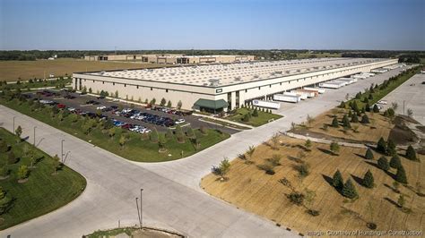 Stocking Up Big Time Uline Warehouses And Distribution Facilities Stocking Up Big Time Uline Warehouses And Distribution Facilities